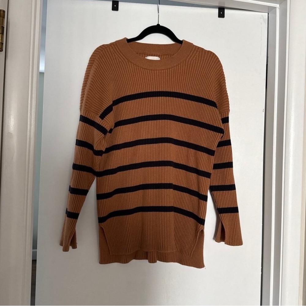 Abercrombie & Fitch Brown and Black Striped Sweater